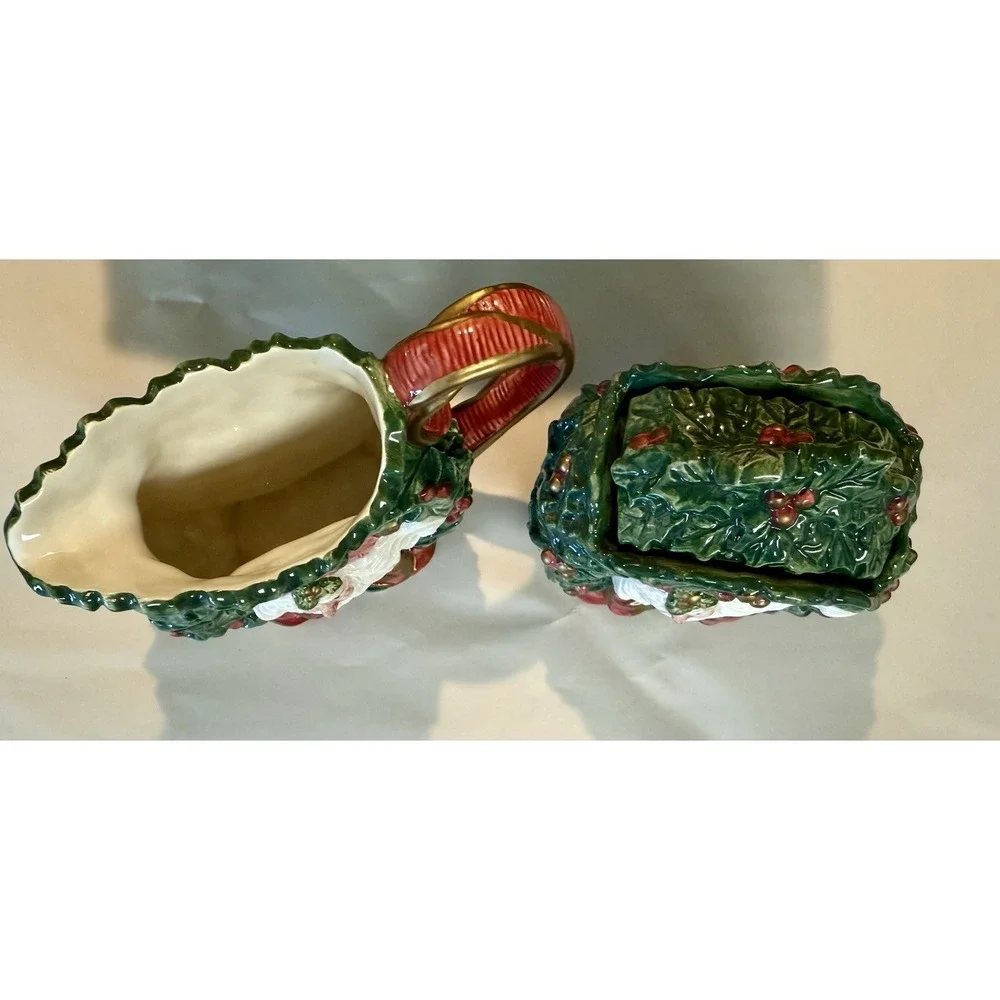 Rare Fitz & Floyd  Omnibus Santa Wreath Sugar & Creamer Set‎ - 4